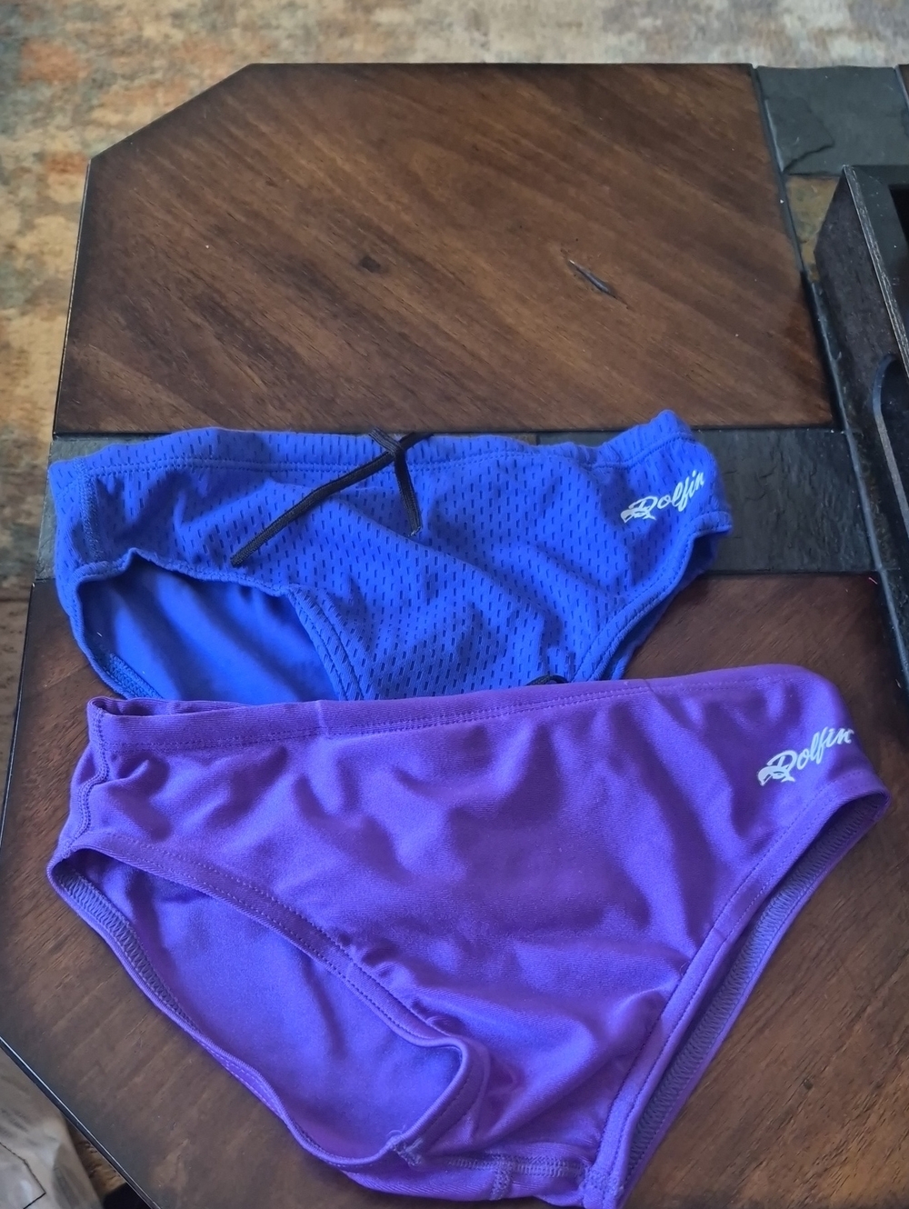 Dolfin Blue & Purple men’s Swim Brief 2 Pack. Nwot 27 Waist Size Small